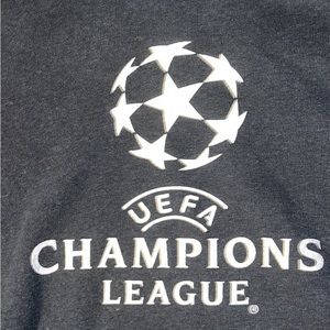 Men’s Large Champions League Sweatshirt